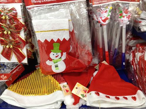 キャンドゥのクリスマスグッズ・サンタクロースコスチューム&衣装