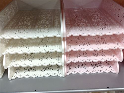 ダイソーの小物収納ボックス