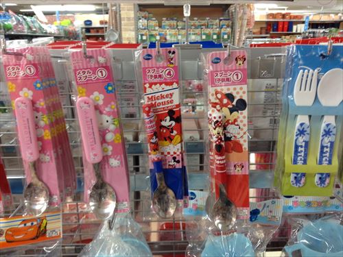 ダイソーのスプーン&フォーク・ミッキー&ミニー、ハローキティー