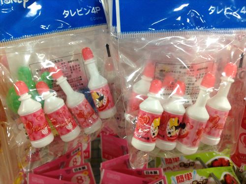 ダイソーのお弁当グッズ・タレビン(ミニー)