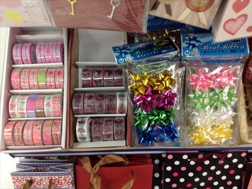 キャンドゥの手作りチョコレート関連グッズ・マスキングテープ&リボン