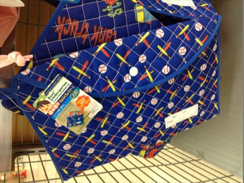 ダイソーの入園&入学準備グッズ・連絡帳ケース