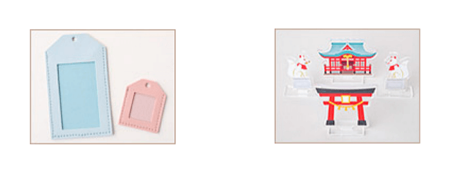 セリアお正月2024(お守り型ケース、神社のアクリルスタンド)