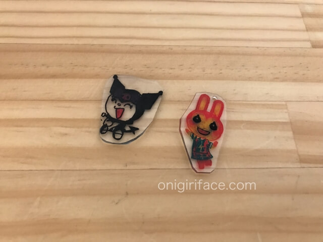 100均ダイソー(Daiso)「プラバンキュコット・透明」完成