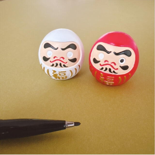 キャンドゥお正月グッズ2026「ミニだるま（達磨）」