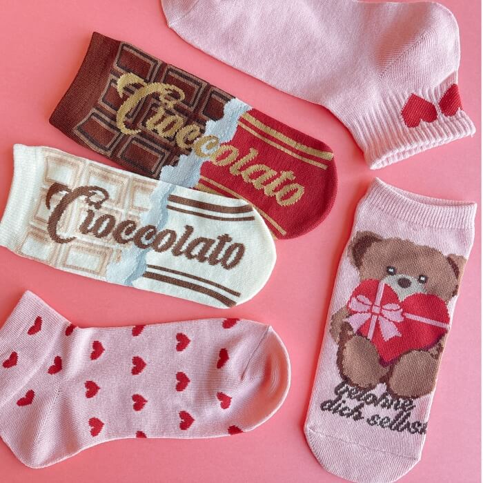 キャンドゥバレンタインデザインの靴下
